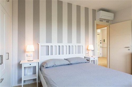 Foto 15 - Italianway - Luxury Apartment in Modern Villa 2