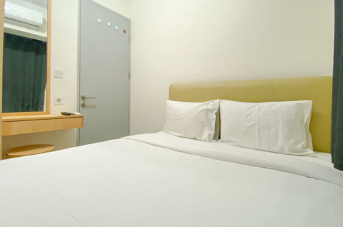 Photo 5 - Nice And Comfort 2Br At Osaka Riverview Pik 2 Apartment