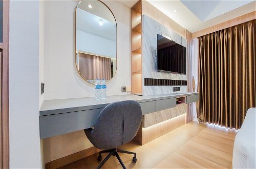 Photo 12 - Simply Look And Comfort Studio Room At Casa De Parco Apartment