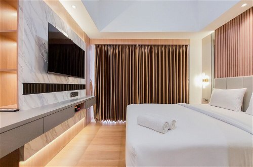 Foto 3 - Simply Look And Comfort Studio Room At Casa De Parco Apartment