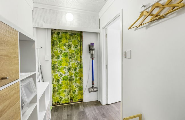 Inner City Retreat - WiFi - Netflix - Foto 3