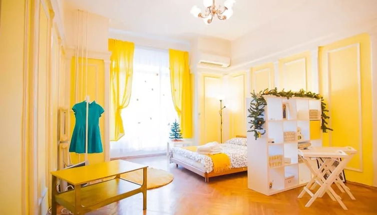 Photo 1 - Apartment on Bolshoy Gnezdnikovskiy Pereulok 10