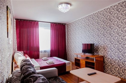 Photo 2 - Apartments 5 zvezd Vozle Tsentralnoy Ploshchadi