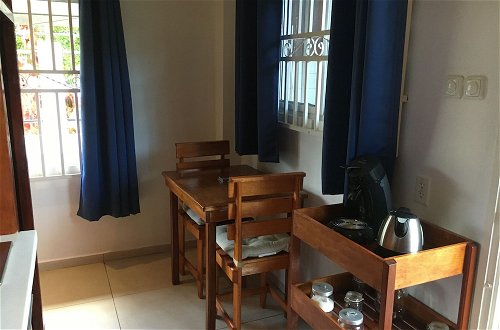 Photo 10 - Very Charming 1-bed Studio-apartment in Paramaribo