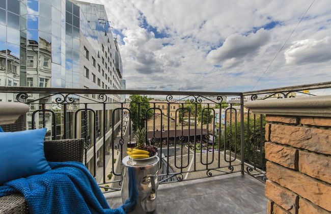 Art Apartment Kiev City Center - Photo 17
