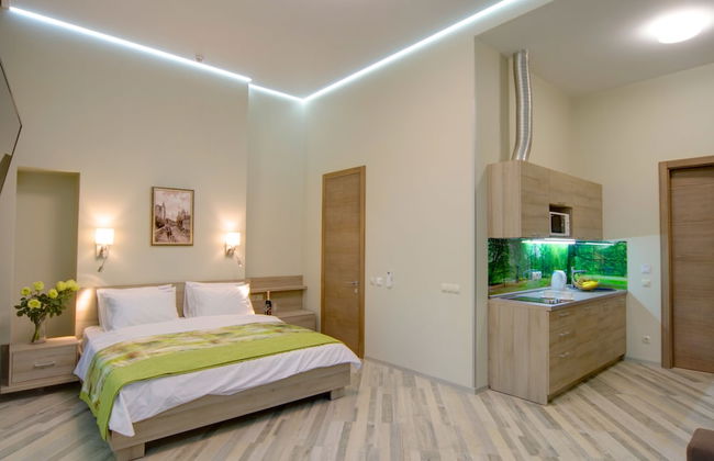 Summit Apart Hotel - Photo 15