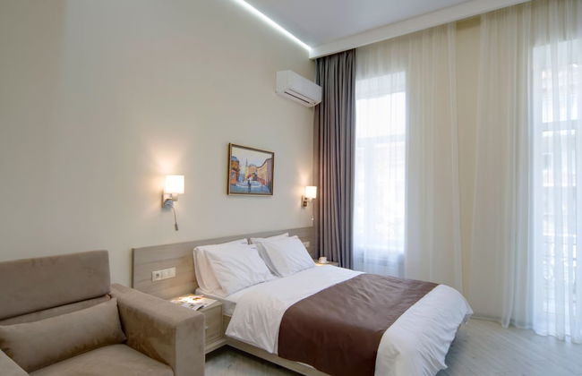 Summit Apart Hotel - Photo 9