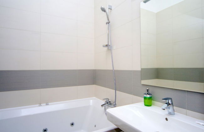 Summit Apart Hotel - Photo 24