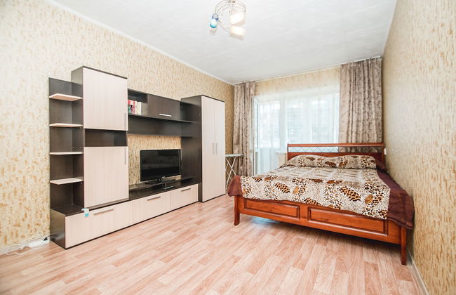 Apartment on Pologaya St. 53A - Foto 1