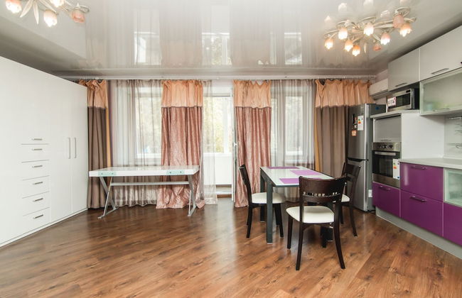 Apartment on Okeanskiy Pr. 90 - Foto 1