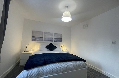 Foto 4 - Captivating 2-bed Apartment in London