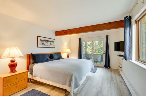 Photo 4 - Inviting Bartlett Condo: 1 Mi to Attitash Mountain