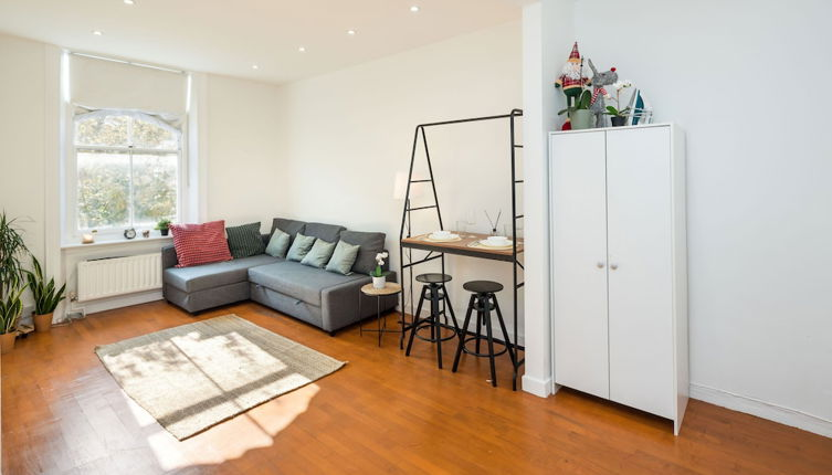 Photo 1 - Charming 2-bed Apartment in London