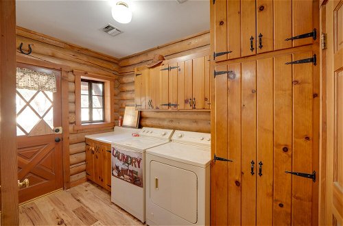 Foto 10 - Cozy Cabin Near Sequoia Natl Forest on 3 Acres