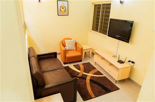Photo 27 - Captivating 3-bed Apartment in Lagos