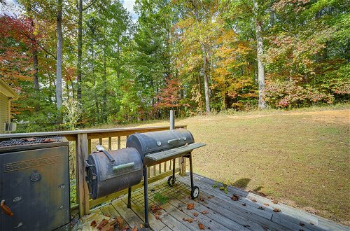 Photo 12 - Candler Home w/ Large Deck & Grill: Near Asheville