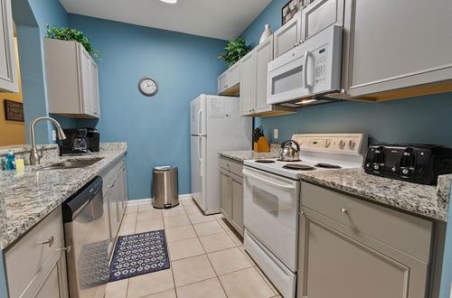 Photo 9 - 8107 Coconut Palm way Unit 305