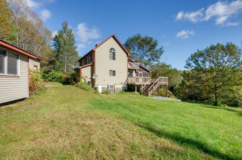 Photo 9 - Charming Putney Home: Porch, Grill & Hiking Trails