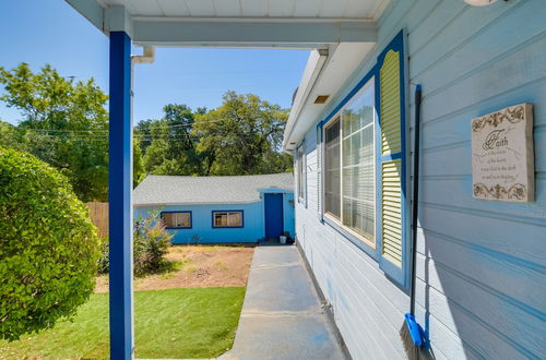 Photo 6 - Eclectic Oroville Cottage w/ Charcoal Grill