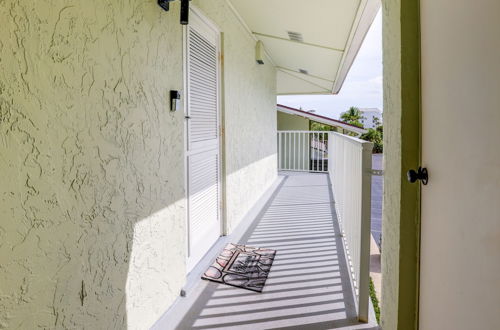 Foto 6 - Hutchinson Island Beach Condo w/ Golf Course View