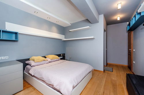 Photo 2 - Spacious Lovely 3-bed Apartment With big Balcony