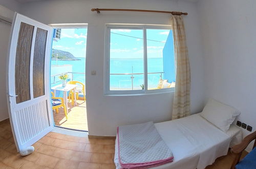 Photo 1 - Top Floor Beach Front Apartment