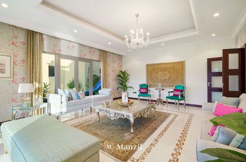 Foto 8 - Manzil -Exquisite 5BR Villa in Palm w Beach Access