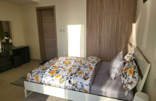 B411 FURNISHED APARTMENT WITH MAIDROOM - Foto 1