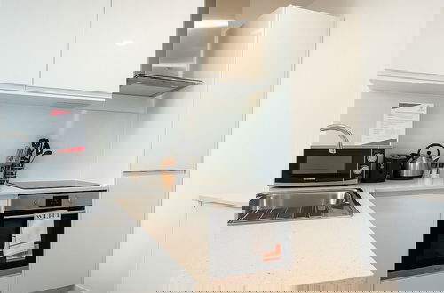 Photo 3 - Still Life Chancery Lane
