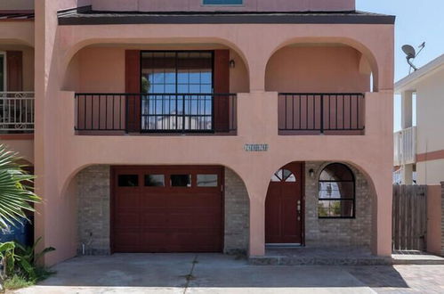 Photo 43 - Waterfront Townhome With Private Deck & Boat Slip