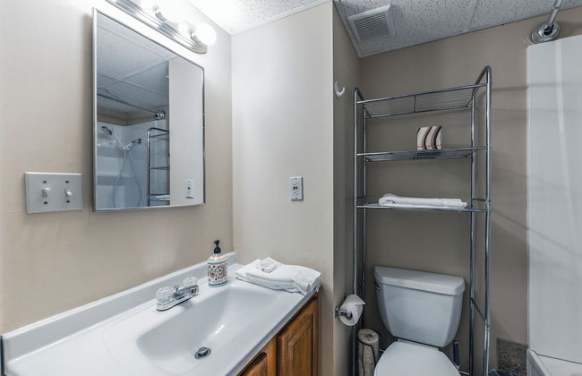 Canyon Creek Lodge 208 - Wildcat Den - Photo 4