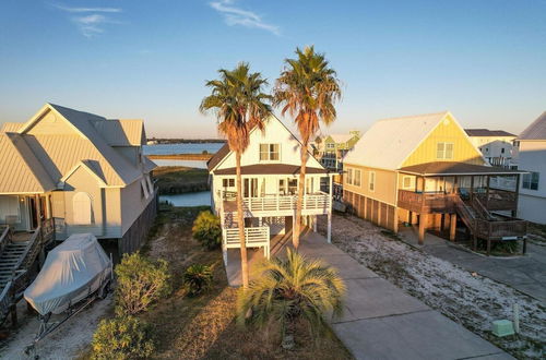 Photo 34 - Fantastic Lagoon Views, Steps to the Beach