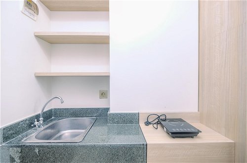 Foto 4 - Fully Furnished With Cozy Design Studio Transpark Cibubur Apartment