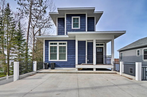 Photo 26 - Lakefront Cadillac Home w/ Dock, Fire Pit & Grill