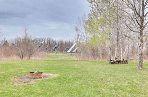 Photo 27 - Cozy Solar-powered Loft: Walk to Lake Champlain