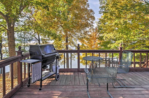 Photo 16 - Captivating Cadiz Hideaway w/ Deck on Lake Barkley