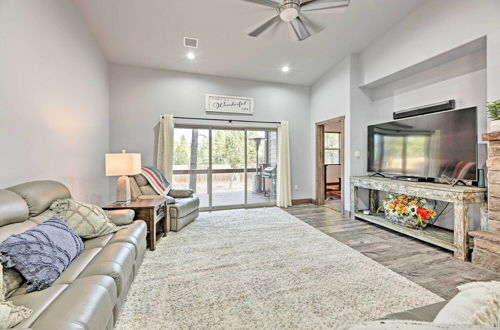 Foto 5 - Chic Show Low Townhome w/ Bbq: Dogs Welcome