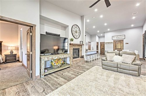 Photo 1 - Chic Show Low Townhome w/ Bbq: Dogs Welcome