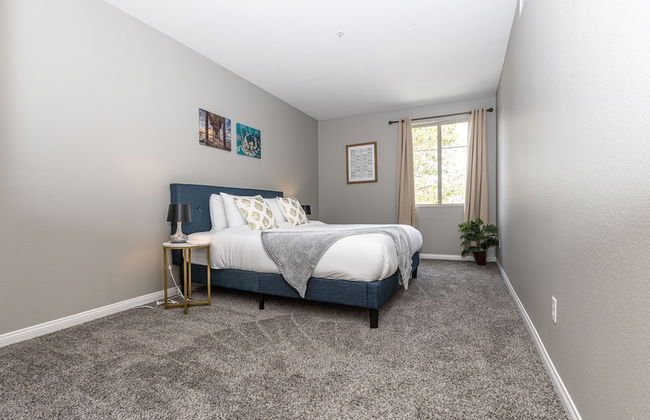 Resort Style Condo 220MV - Foto 1