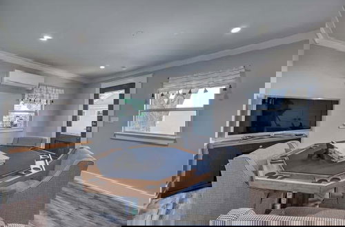 Foto 12 - Modern Luxurious Home With Game Room