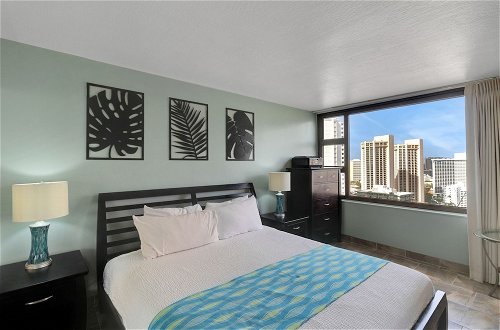 Foto 5 - Deluxe Ocean View Condo on 31st Floor - Free Parking & Wifi! by Koko Resort Vacation Rentals