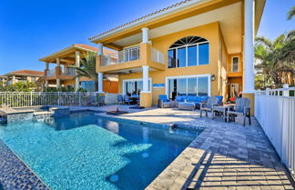 Photo 1 - Apollo Beach House w/ Private Pool + Hot Tub