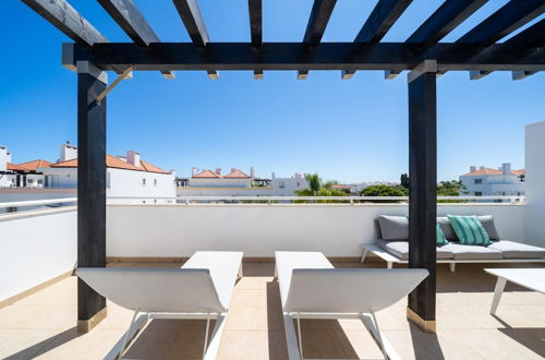 Photo 12 - The Fresh Breezy Tavira Apartment by Ideal Homes