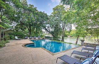 Photo 1 - Guadalupe River Paradise w/ Hot Tub, Dock & Kayaks