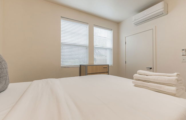 Modern Apartment With Upgraded Amenities Near CSU - Photo 8