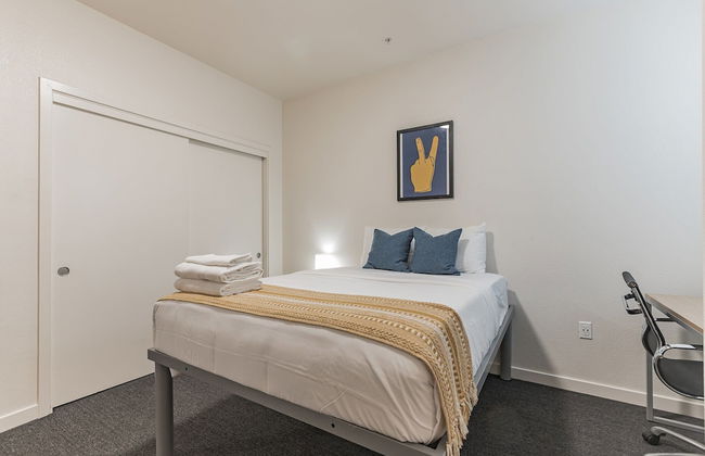 Modern Apartment With Upgraded Amenities Near CSU - Photo 3