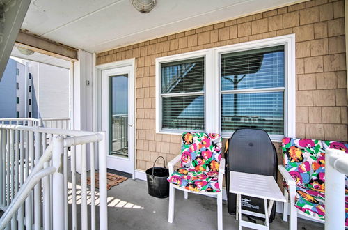 Photo 19 - Charming Oceanfront Condo, Walk to Wildwood Beach