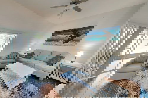 Photo 1 - Breezy Villa