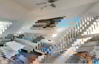 Photo 1 - Breezy Villa