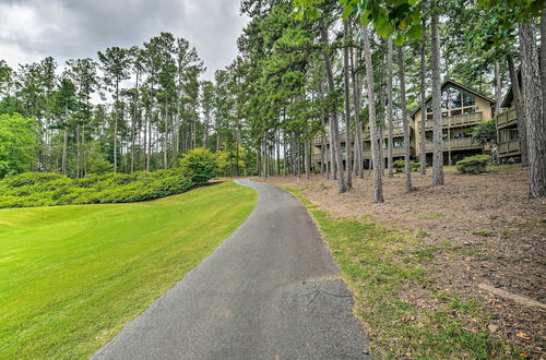 Foto 19 - Keowee Key Condo w/ Lake & Amenities Access